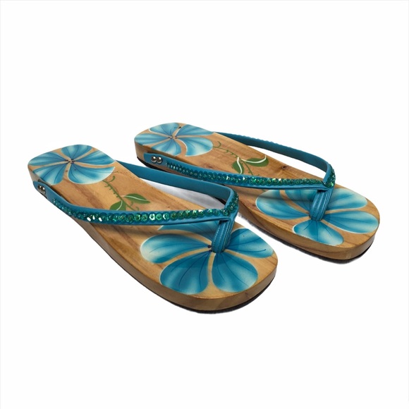 Wooden Sandals | hand-painted tropical theme - Picture 2 of 5